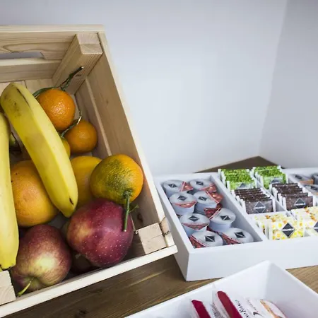 I Borbone לינה וארוחת בוקר קאסרטה