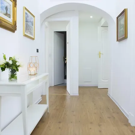 I Borbone 4* Caserta