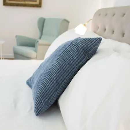 I Borbone לינה וארוחת בוקר 4*